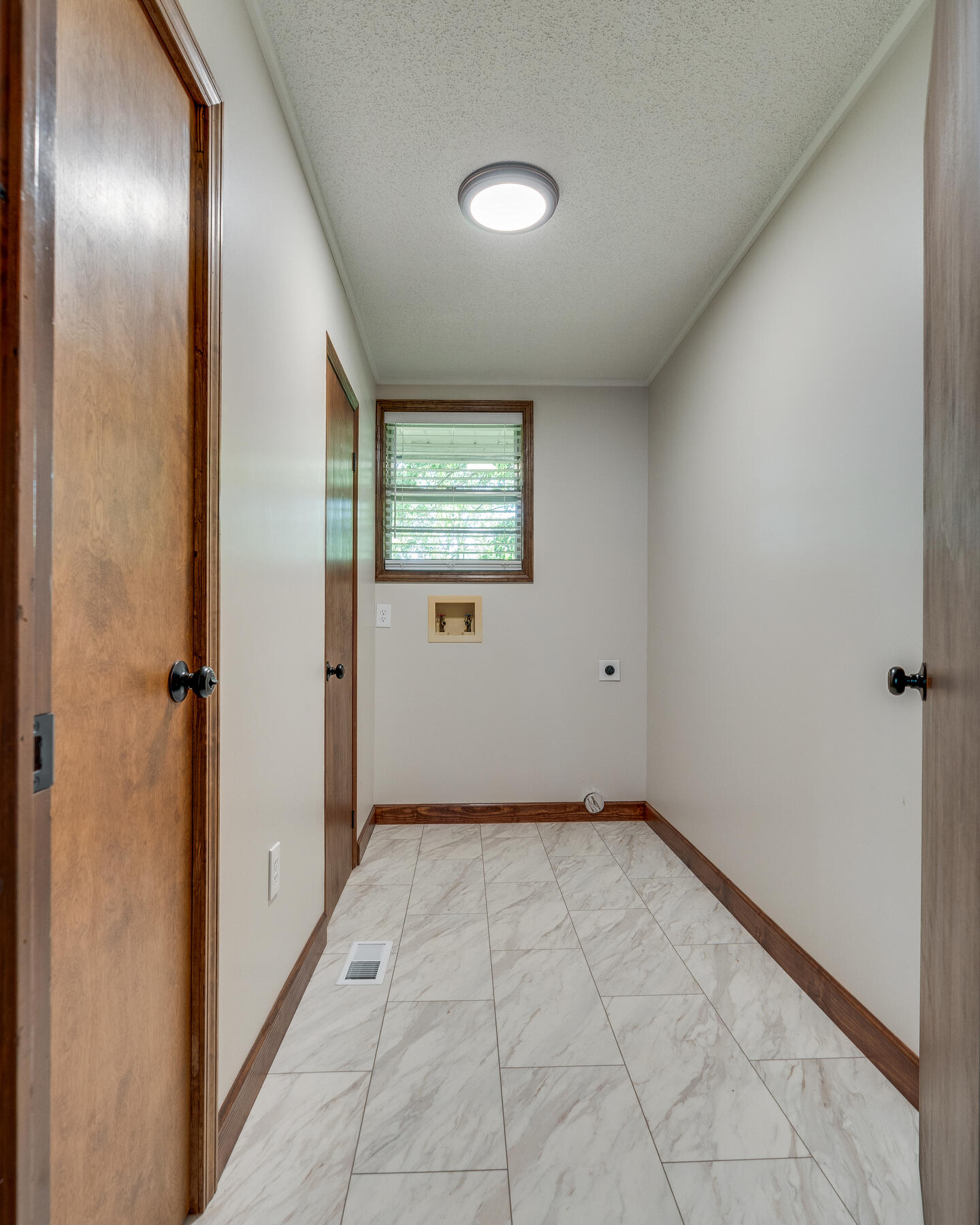 1122 North Buffalo Street Erwin, TN 37650 - Photo 23 of 31 024