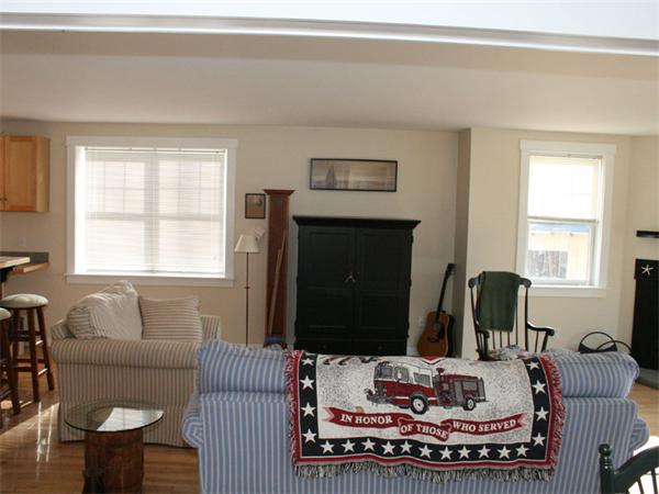 285 White Pond Road Lancaster, MA 01523 - Photo 7 of 25 Gallery Image 7