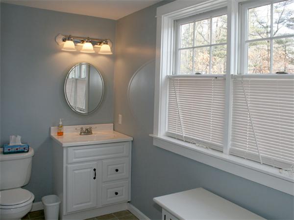 285 White Pond Road Lancaster, MA 01523 - Photo 8 of 25 Gallery Image 8