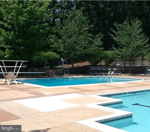 $589,000 | 12150 Wedgeway Court, Fairfax, VA 22033