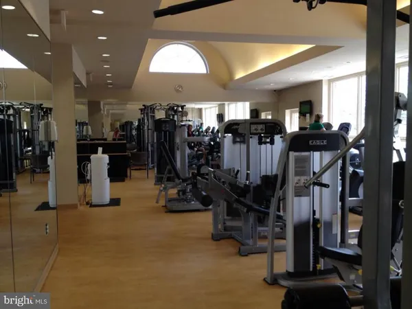 $589,000 | 12150 Wedgeway Court, Fairfax, VA 22033