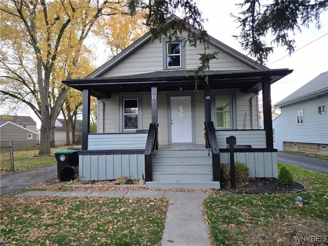 $185,000 | 12 Maldiner Avenue, Tonawanda, NY 14150
