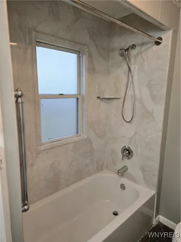 $185,000 | 12 Maldiner Avenue, Tonawanda, NY 14150