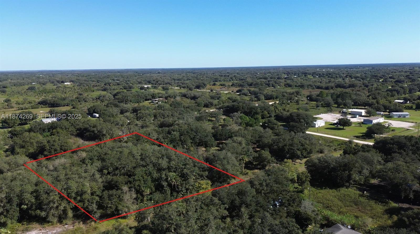 21229 Northwest 252nd Street Okeechobee, FL 34972 - Photo 3 of 12