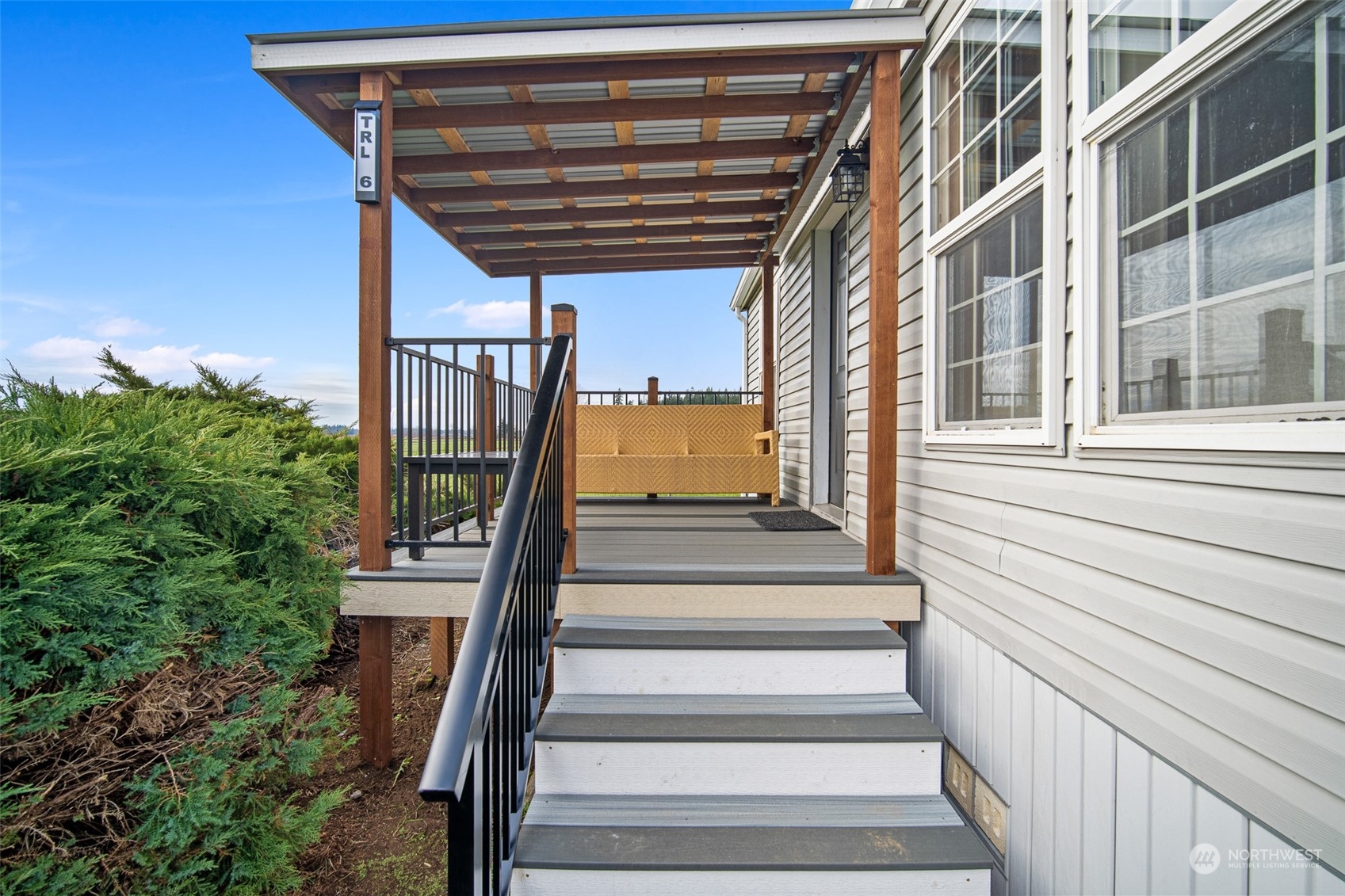 7343 Hannegan Road, Unit 6 Lynden, WA 98264 - Photo 4 of 32