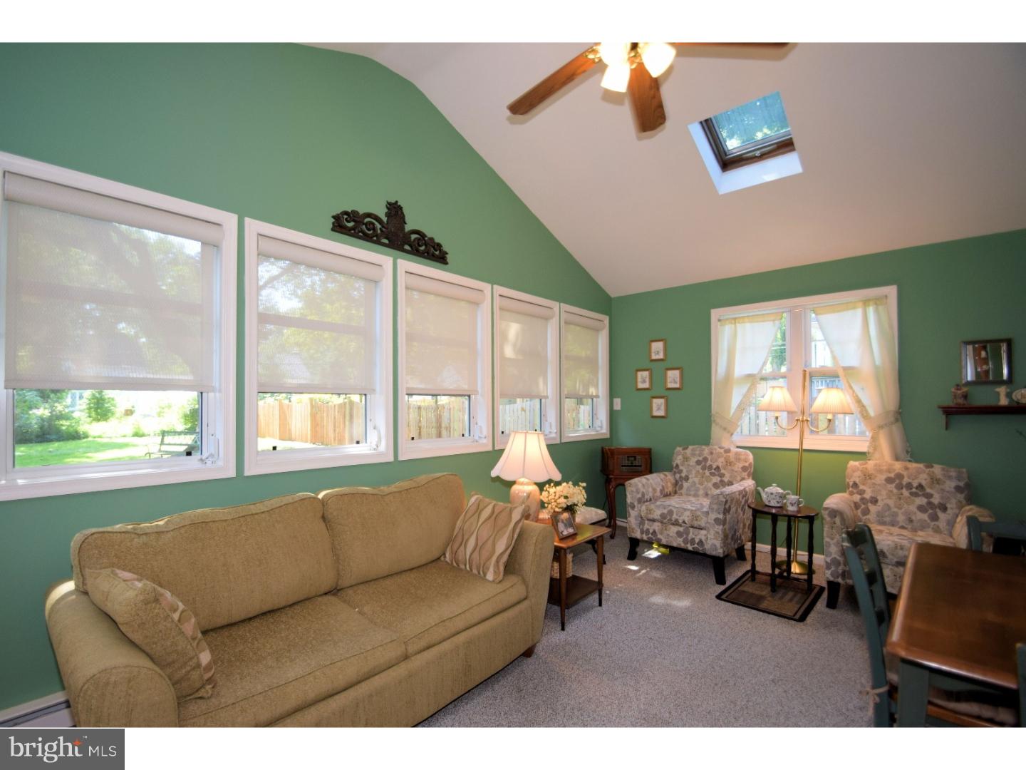504 Paper Mill Road Oreland, PA 19075 - Photo 8 of 25 Family Room