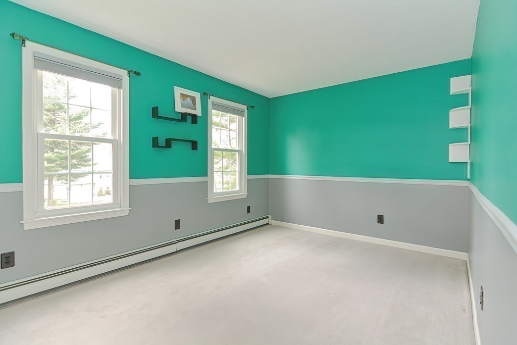 83 MacArthur Road Northbridge, MA 01534 - Photo 23 of 33