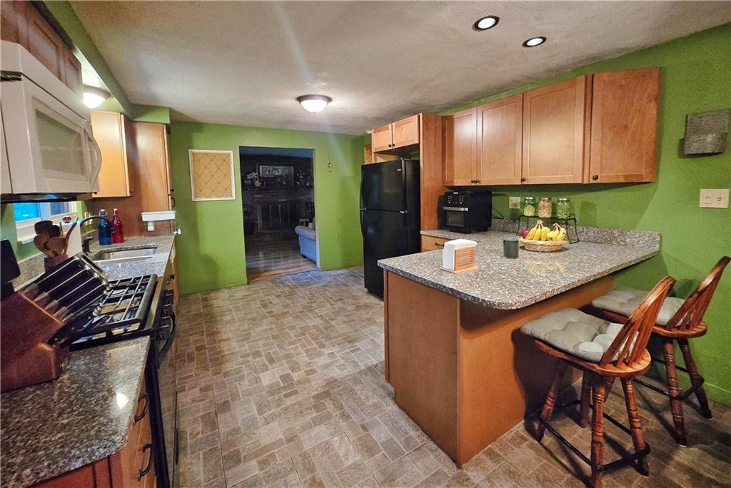 3817 Logan Ferry Road Plum, PA 15239 - Photo 4 of 17 Gallery Image 4