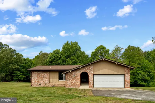 $460,000 | 10710 Prince Charles Drive, La Plata, MD 20646