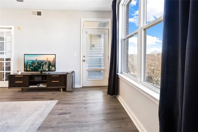 $409,900 | 390 17th Street Northwest, Unit 5031, Atlanta, GA 30363