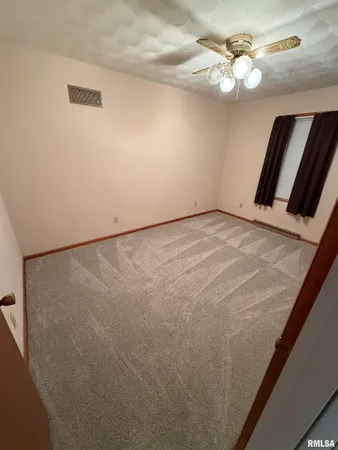 $160,000 | 224 North Jefferson Street, Astoria, IL 61501