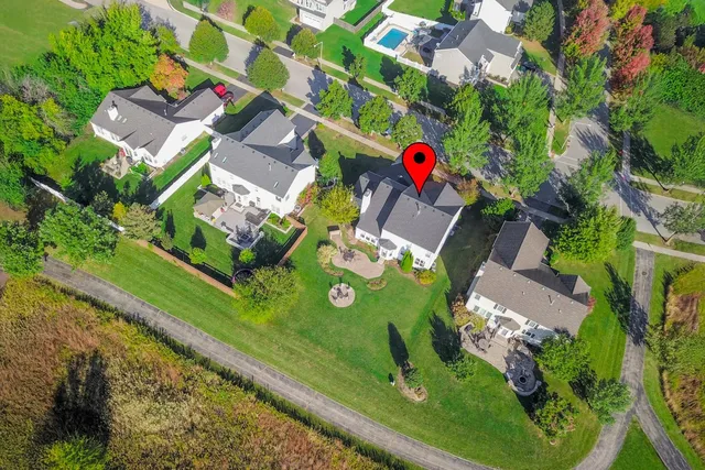 $3,999 | 24525 Champion Drive, Plainfield, IL 60585