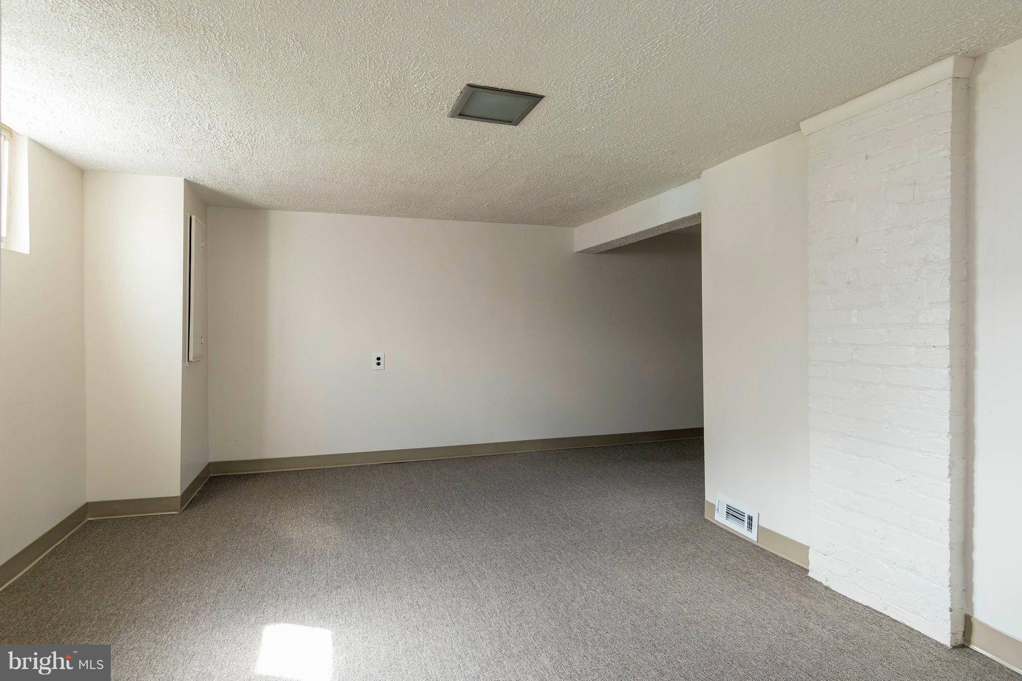 6826 Belclare Road Baltimore, MD 21222 - Photo 22 of 29 a view of an empty room