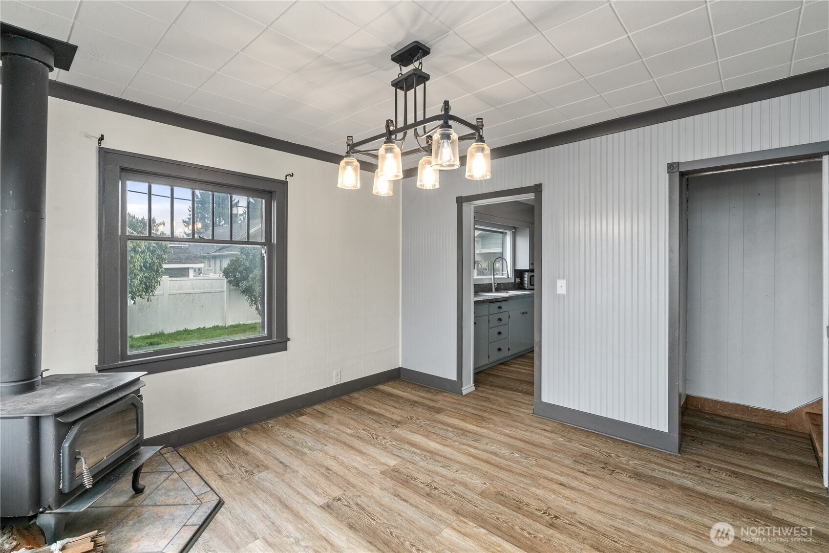 513 E Street Cosmopolis, WA 98537 - Photo 5 of 34