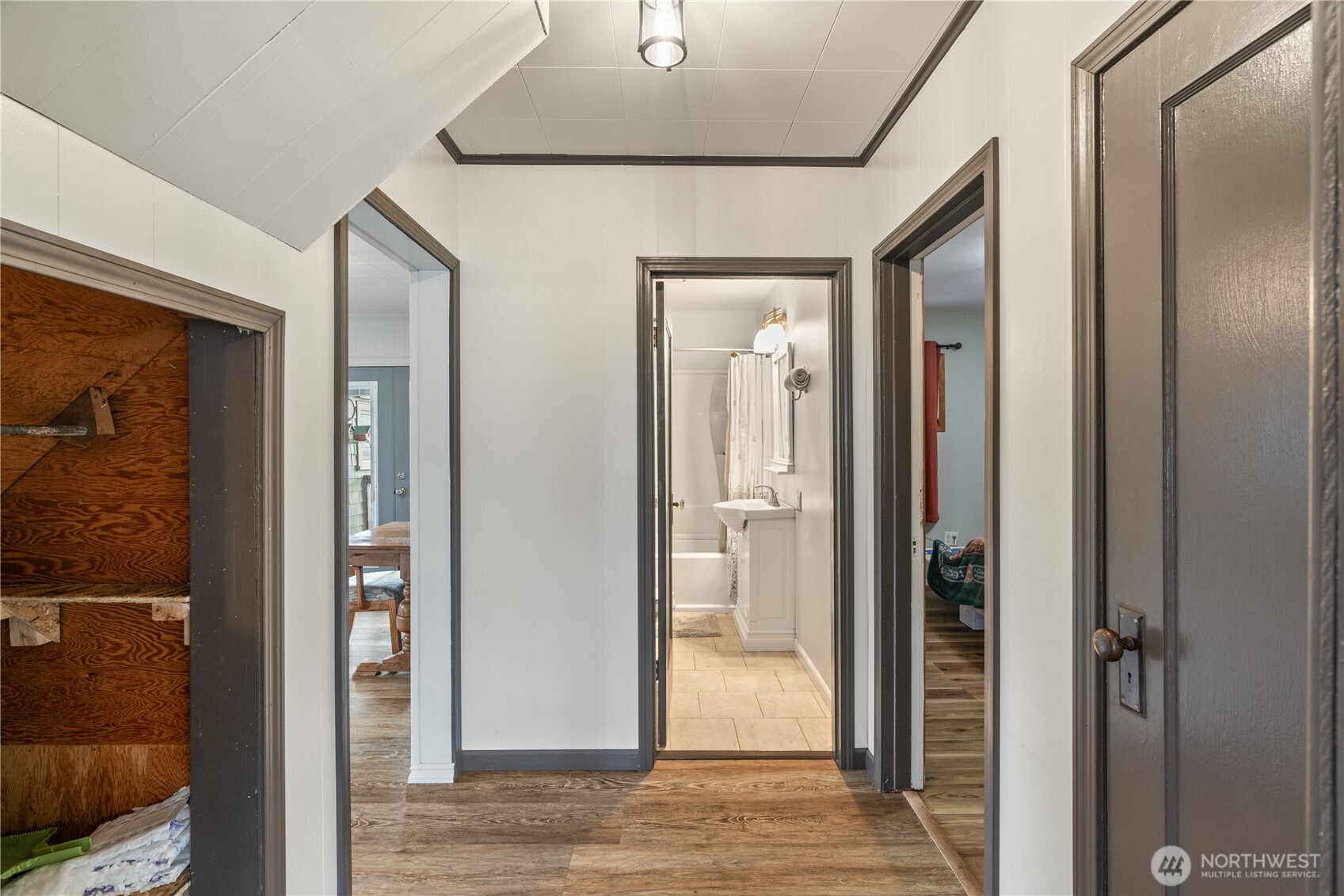 513 E Street Cosmopolis, WA 98537 - Photo 10 of 34