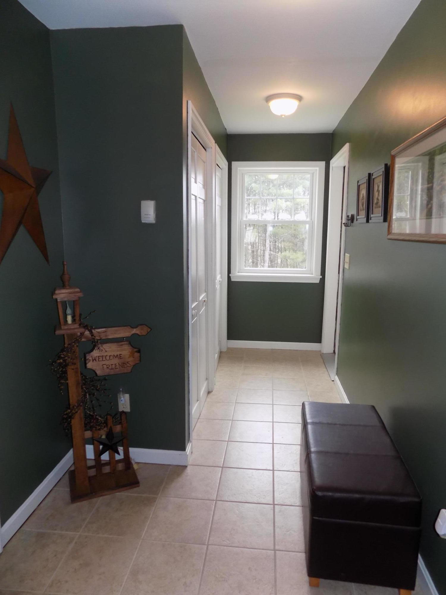 820 Church Hill Road Augusta, ME 04330 - Photo 3 of 79 3 Mudroom