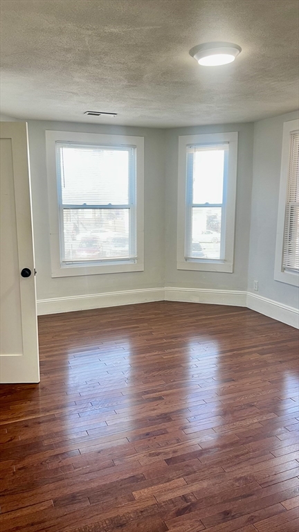 397 Chelsea Street, Unit 2 Boston, MA 02128 - Photo 6 of 9