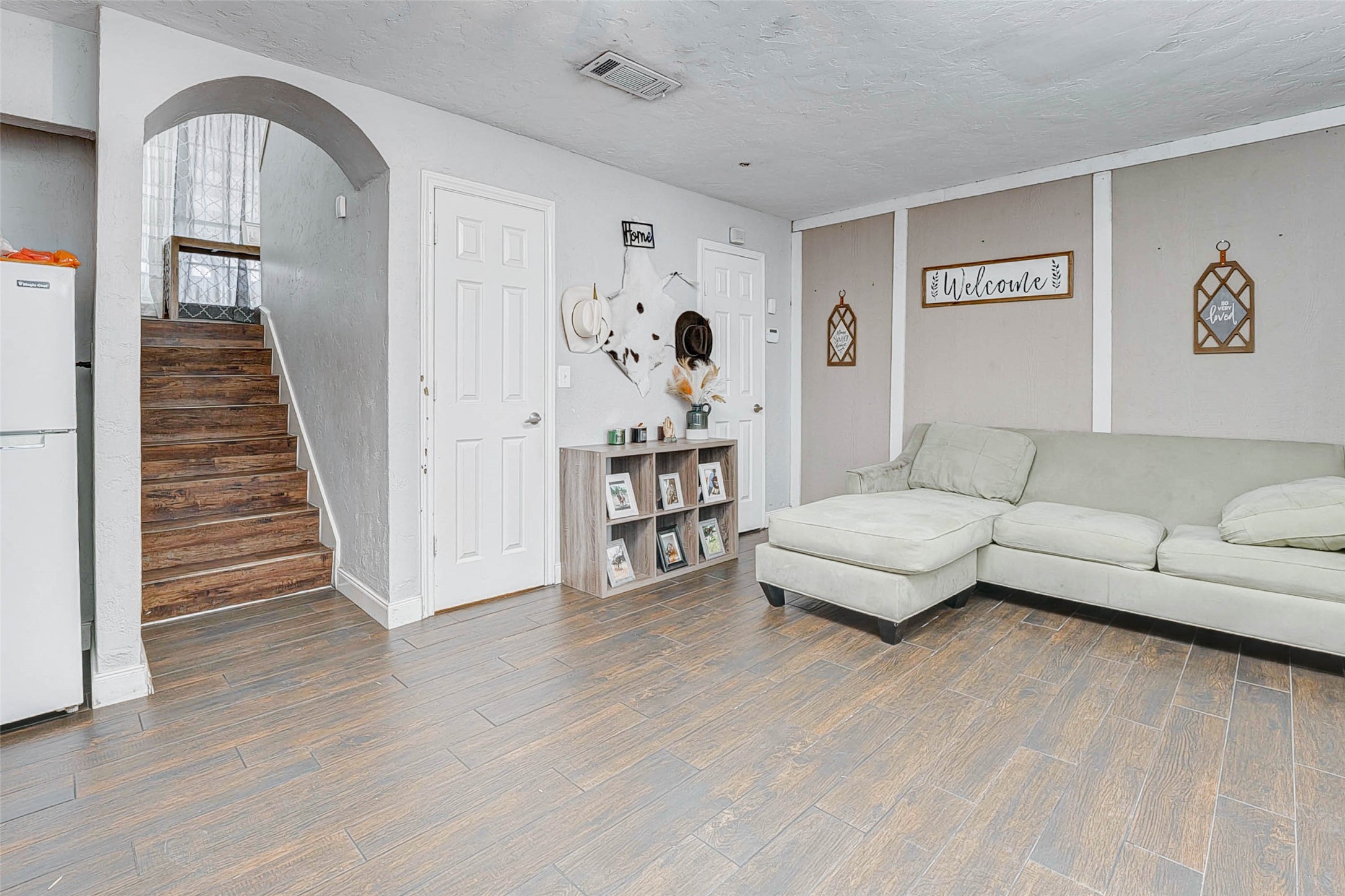 3623 Inez Street Fresno, TX 77545 - Photo 15 of 33 a living room with furniture and wooden floor