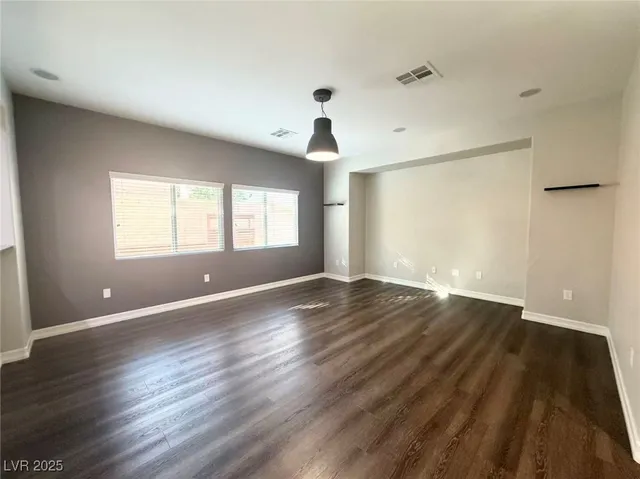 $2,100 | 10581 Cliff Lake Street, Las Vegas, NV 89179