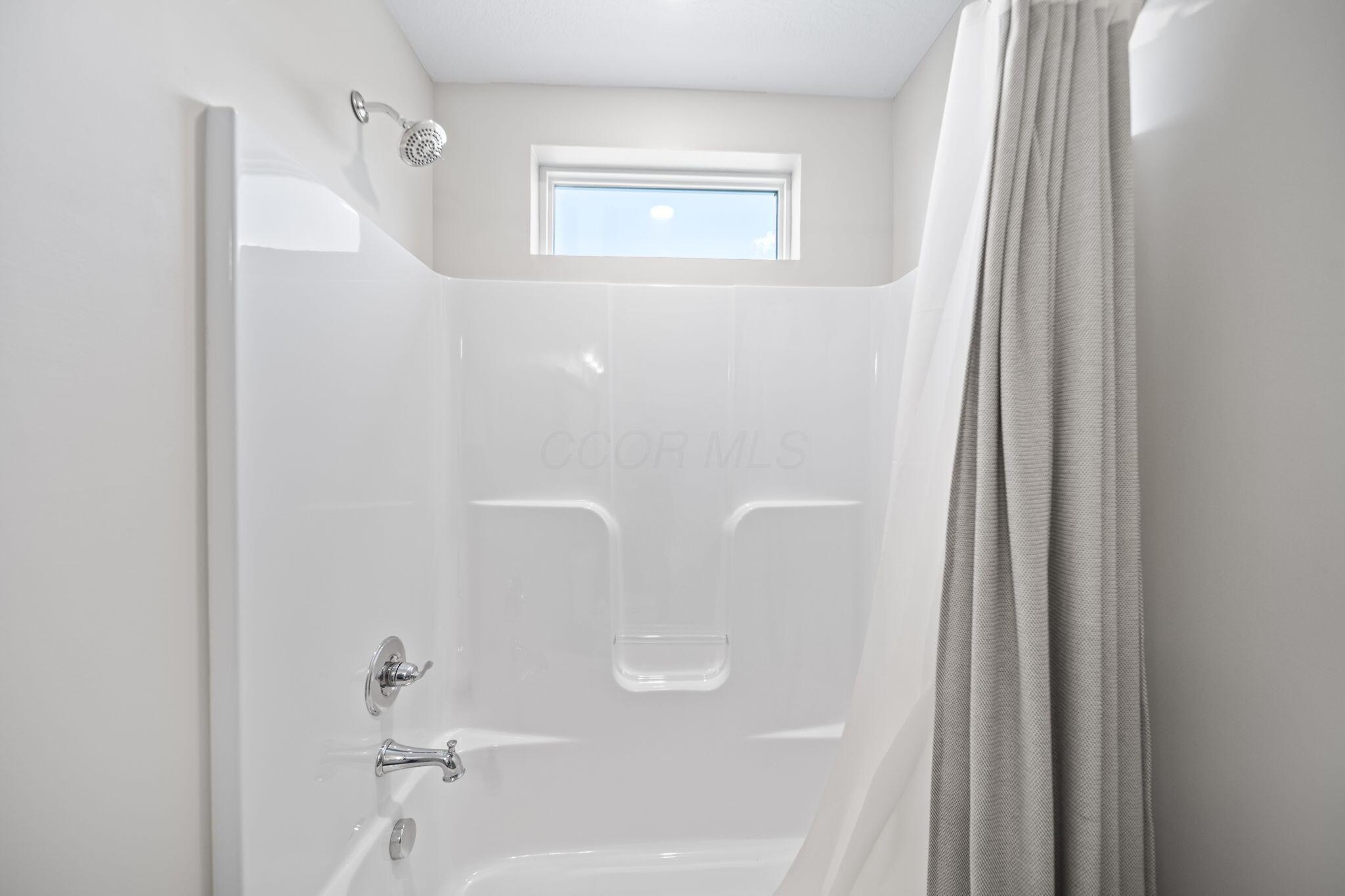 21746 Winstead Road Circleville, OH 43113 - Photo 55 of 99 tub/shower