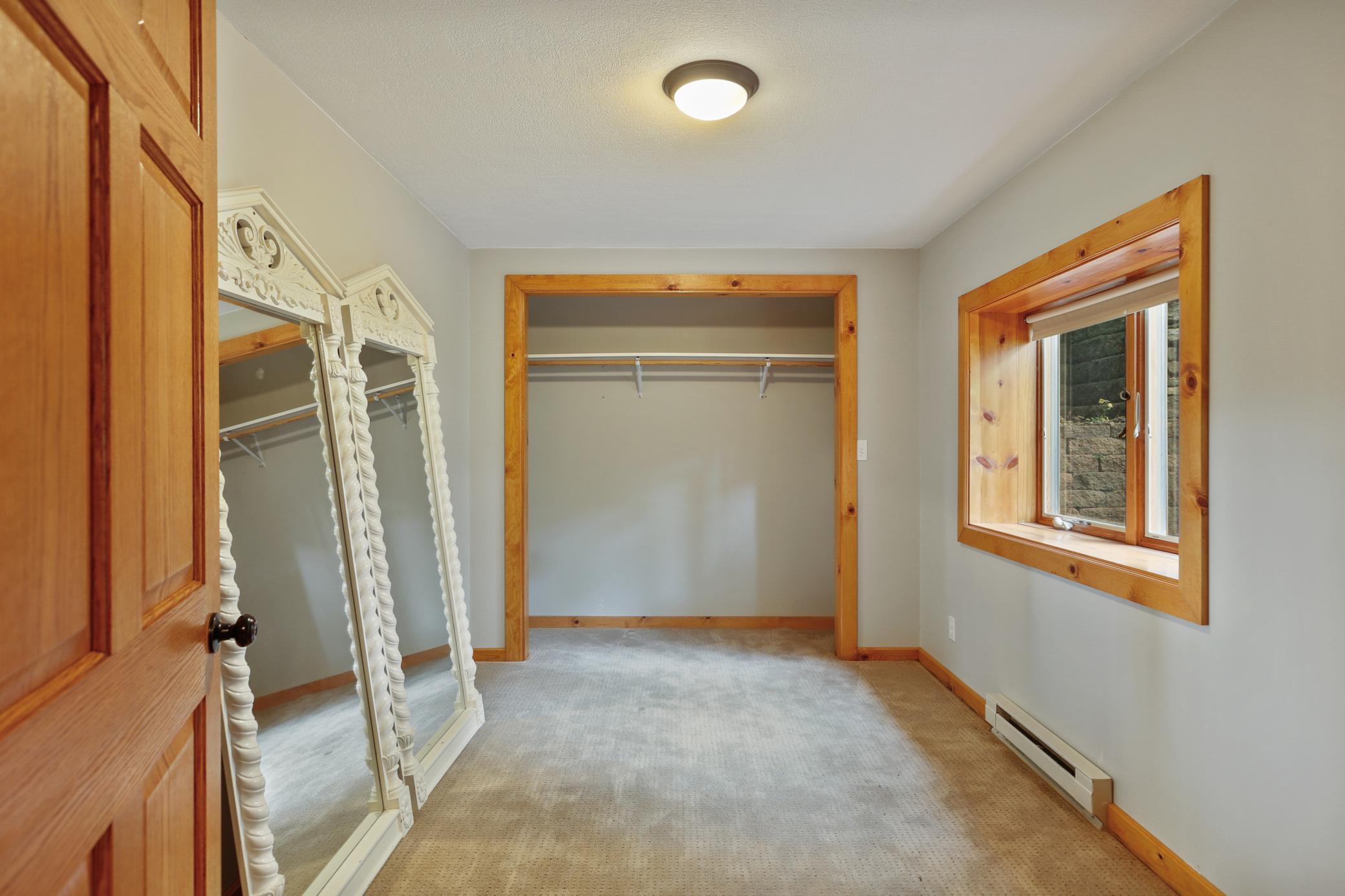 6829 Valley View Road Edina, MN 55439 - Photo 26 of 34 Gallery Image 26