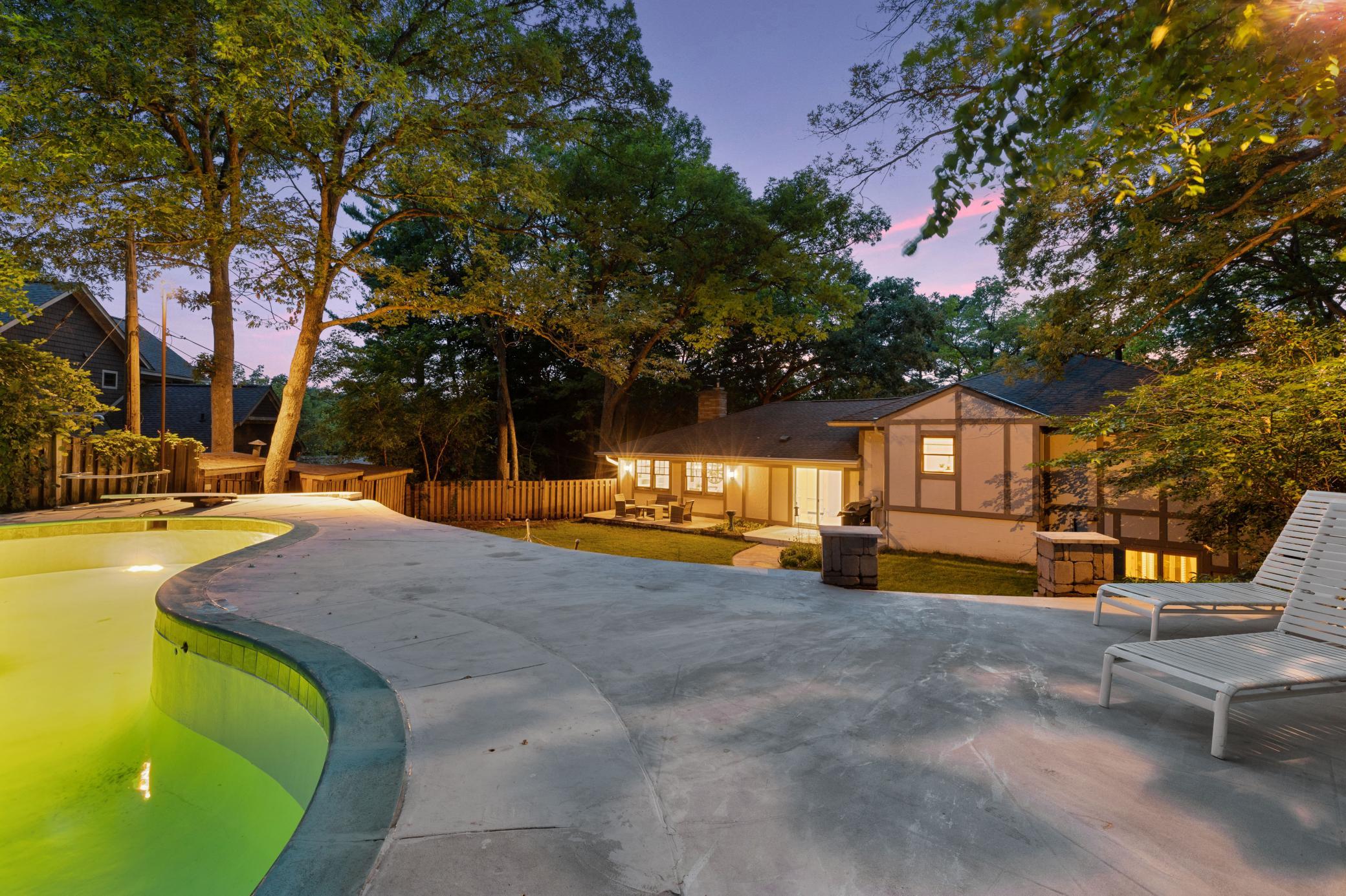 6829 Valley View Road Edina, MN 55439 - Photo 34 of 34 Gallery Image 34