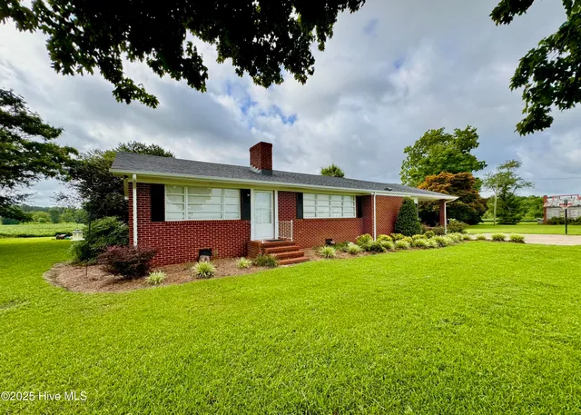 $245,000 | 4877 Watering Pond Road, Pink Hill, NC 28572