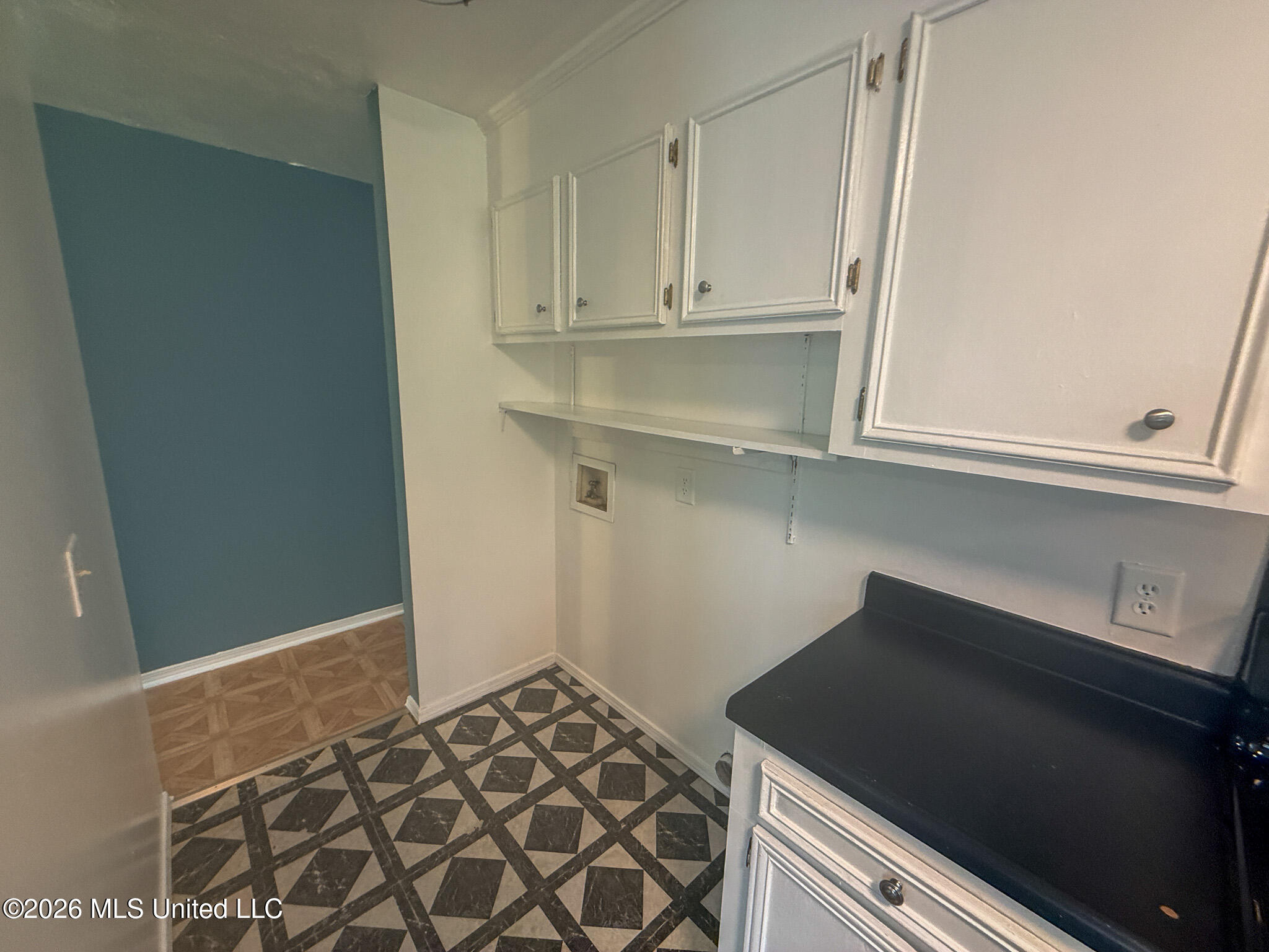 2438 Kingston Avenue Jackson, MS 39213 - Photo 4 of 11 IMG_0284