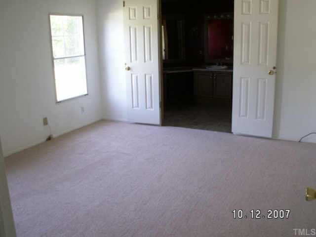 8549 Stephenson Road Apex, NC 27539 - Photo 7 of 10 Gallery Image 7