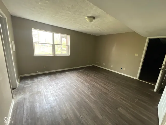 $150,000 | 11106 Wismar Drive, Indianapolis, IN 46235