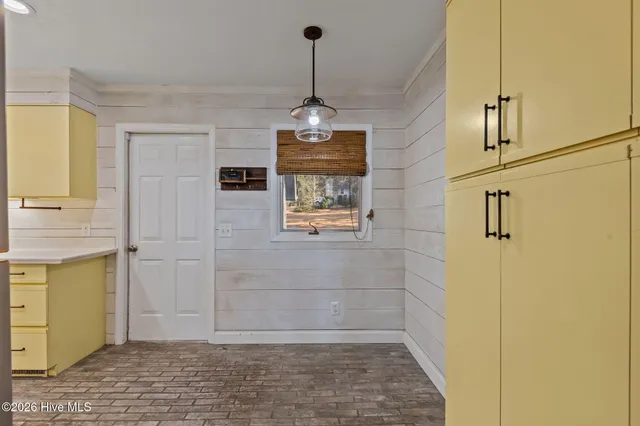 $565,000 | 144 Overlook Drive, Seven Lakes, NC 27376