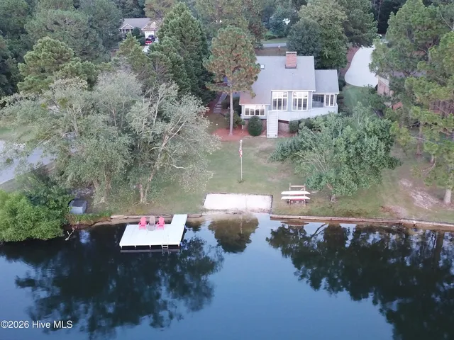 $565,000 | 144 Overlook Drive, Seven Lakes, NC 27376