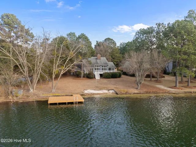 $565,000 | 144 Overlook Drive, Seven Lakes, NC 27376