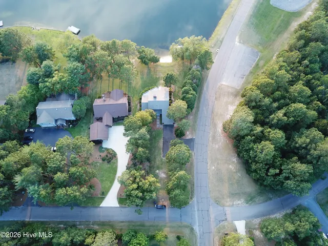 $565,000 | 144 Overlook Drive, Seven Lakes, NC 27376