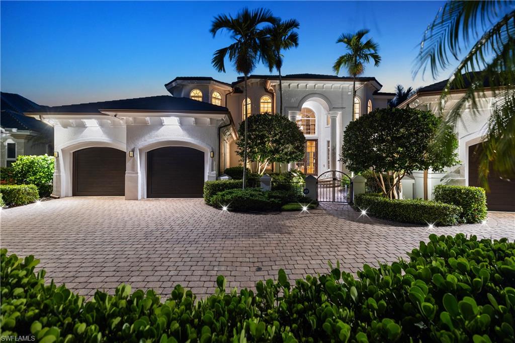 339 Devils Bight Naples, FL 34103 - Photo 8 of 17