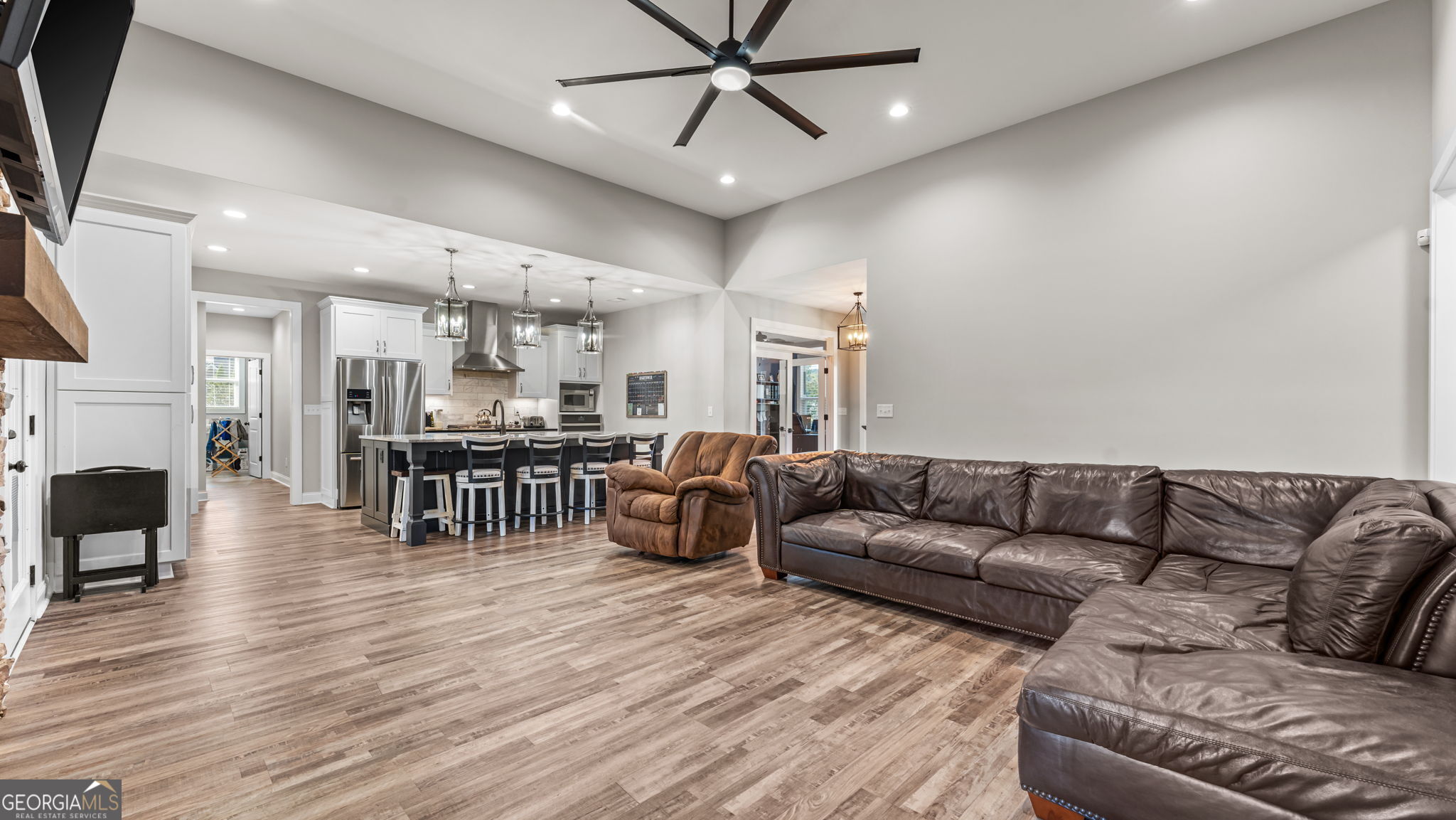 8 Hitchin Post Drive Northwest Rome, GA 30165 - Photo 3 of 40