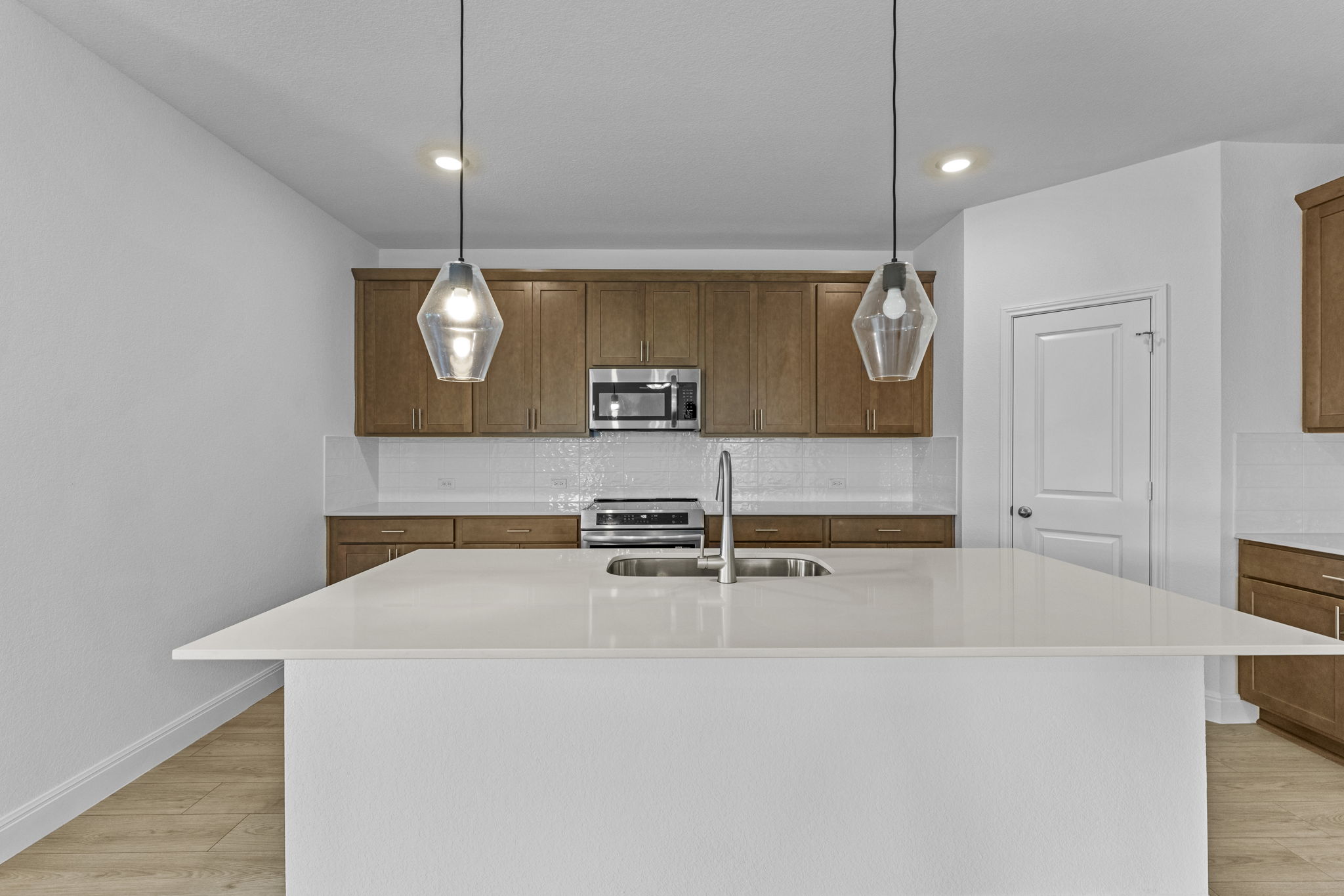 273 Rivers Edge Drive Georgetown, TX 78628 - Photo 11 of 34