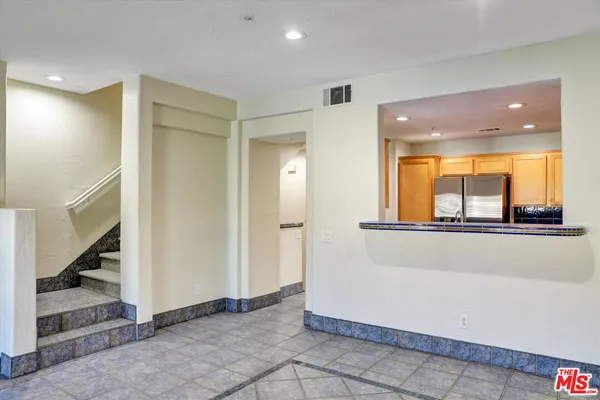 a view of an entryway of a house