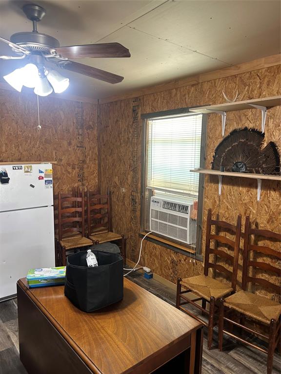 3175 Clater Powell Road Waco, TX 76705 - Photo 17 of 19 a room with furniture and a window
