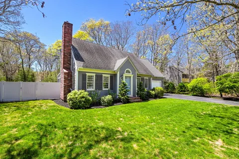 $812,000 | 27 Dogwood Drive, Forestdale, MA 02644