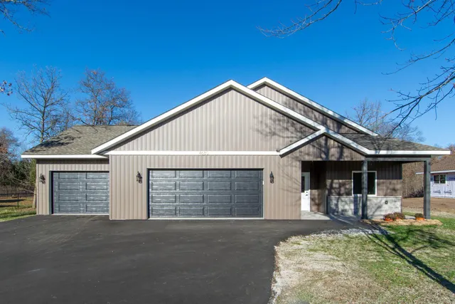 $479,900 | 4680 Cedar Scenic Road, Baxter, MN 56425