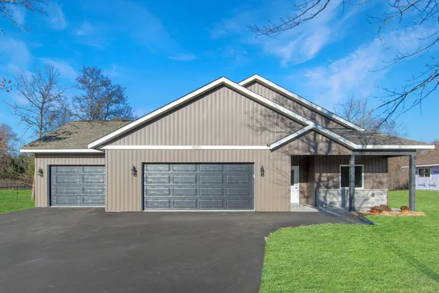 $479,900 | 4680 Cedar Scenic Road, Baxter, MN 56425