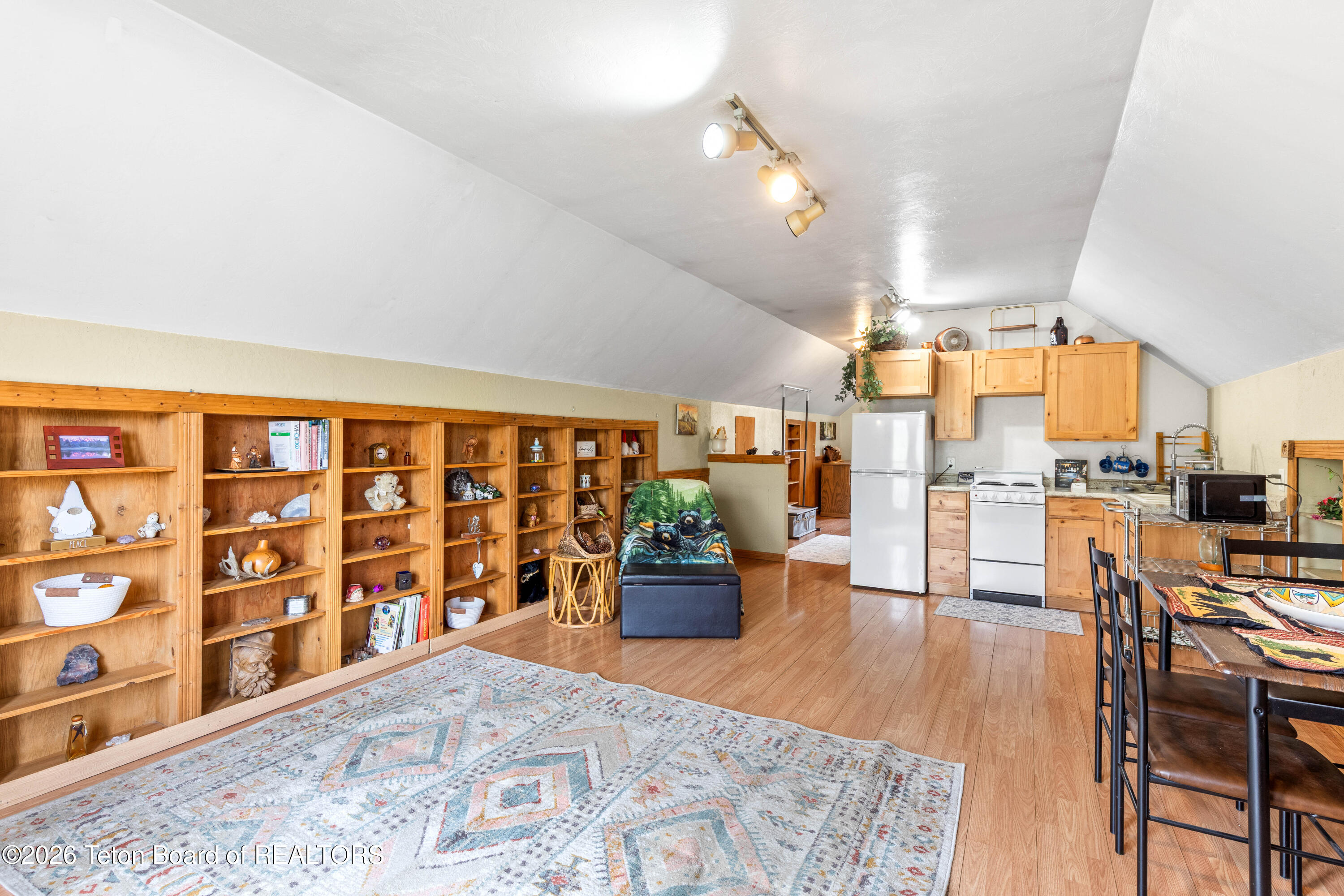 83 Buck Lane Alpine, WY 83128 - Photo 73 of 75 83 Buck Ln Apartment