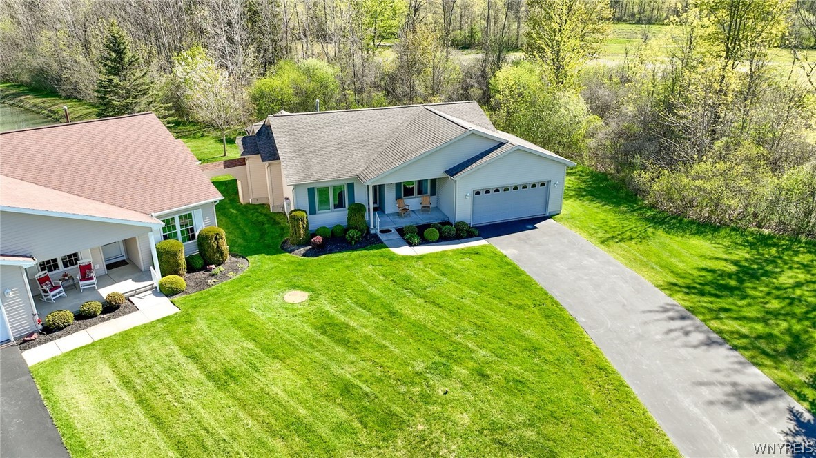 9 Alexander Parkway Pendleton, NY 14120 - Photo 42 of 45