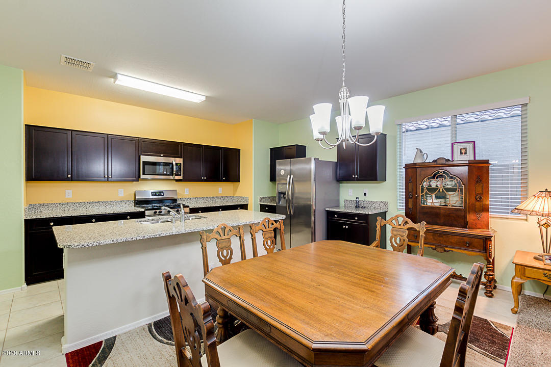31069 West Picadilly Road Buckeye, AZ 85396 - Photo 13 of 42 13-Picadilly