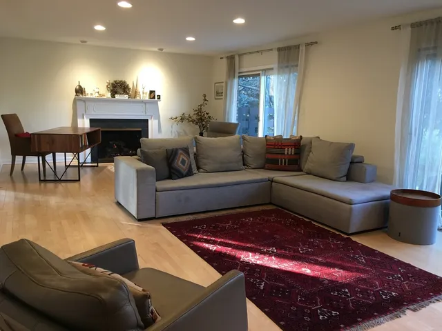 $4,150 | 1872 Mission Hills Lane, Northbrook, IL 60062