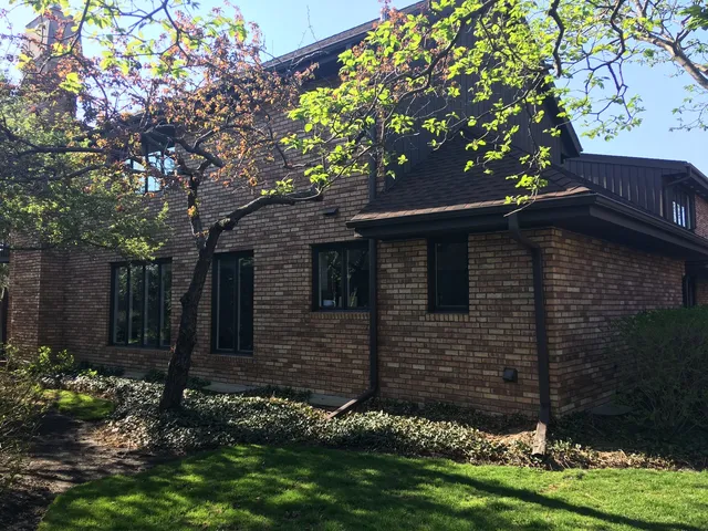 $4,150 | 1872 Mission Hills Lane, Northbrook, IL 60062