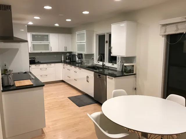 $4,150 | 1872 Mission Hills Lane, Northbrook, IL 60062