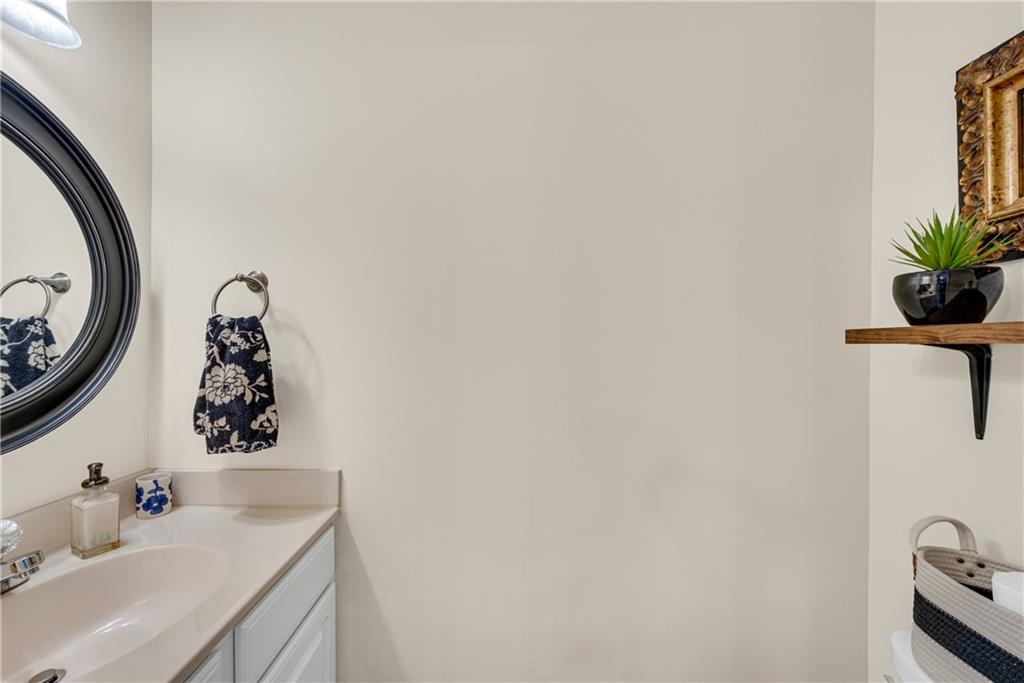 369 Whitehall Road Athens, GA 30605 - Photo 13 of 34