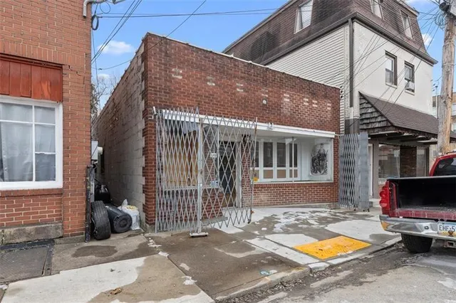 $79,900 | 514 Cavitt Avenue, Trafford, PA 15085